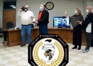 board of education members sworn in